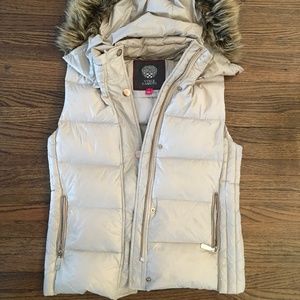 Vince Camuto Down Vest - Size Small